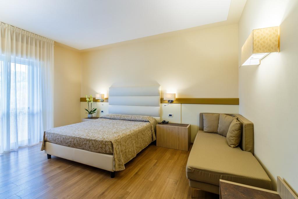 Hotel Villa Delle Rose Pescia Buitenkant foto