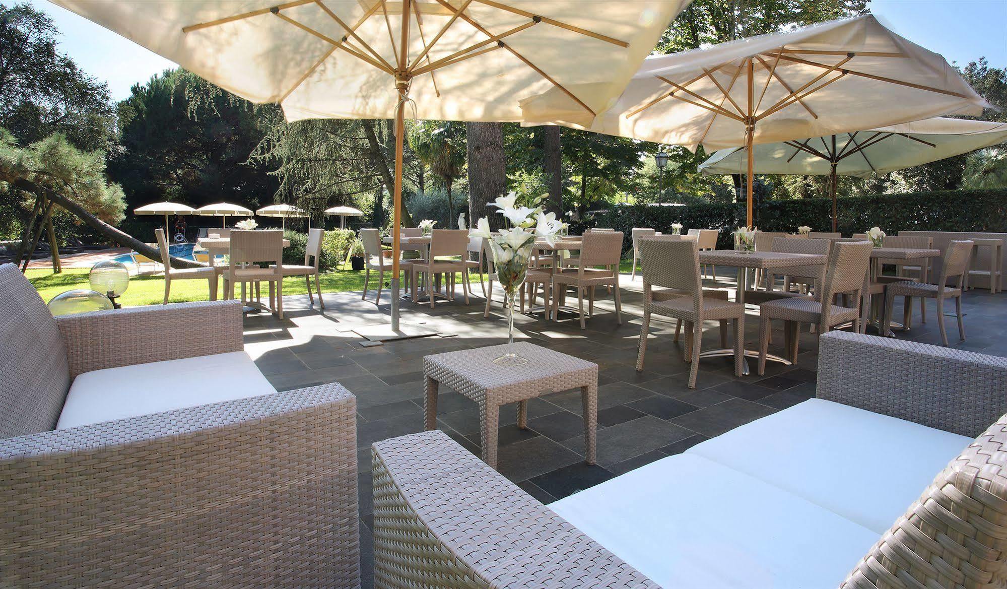 Hotel Villa Delle Rose Pescia Buitenkant foto